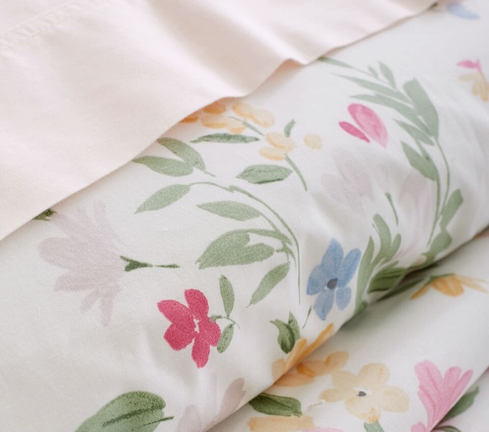 Laney Floral Organic Quilt Cover & Pillowcases Pottery Barn Kids